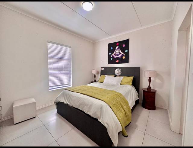 3 BEDROOM APARTMENT FOR SALE IN ERAND GARDENS